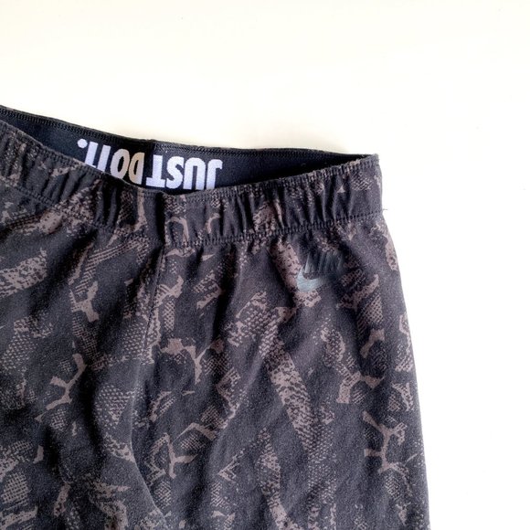 Nike Just Do It Print Leggings - Picture 5 of 9